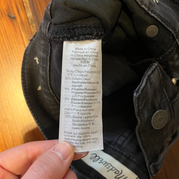 Madewell | Cali Demi-Boot Jeans in Bellspring Wash: Button-Front Edition - Picture 6 of 9